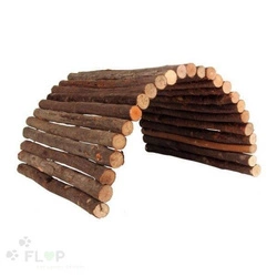 Elastyczny domek/mostek z gałęzi dla jeża