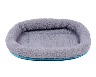 Niebieskie legowisko dla jeża